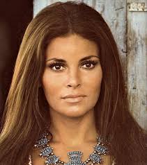 Raquel Welsh.. beautiful woman..❤️