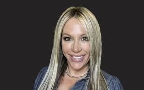 Cara Owen's Instagram, Twitter & Facebook