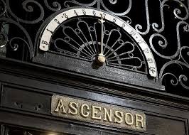 C7 solo quiero estar contigo mi amor solos tu y yo en el oscuro ascensor, es el quinto piso te voy a abrazar en el sexto piso yo voy a estallar *. El Ascensor Arquitectura De Alta Velocidad Vertical Ascensores Rascacielos Arquitectura