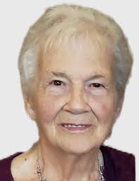 Fay Olson's Instagram, Twitter & Facebook