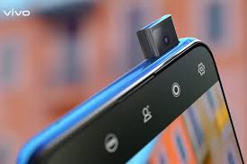 The huawei p40 pro is one of the best camera phones you can buy for under $1,000 / £900, it's that simple. Looking For Best Pop Up Selfie Camera Phone Check Out The Vivo V15 Teleanalysis