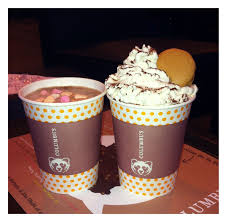 Le Chocolat Chaud Marshmallow Et Le Cafe Viennois Macaron Un Delice 3 Cafe Viennois Macaron Chocolat Chaud