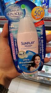 It took me a long time to purchase a new sunscreen other than my tried and trusted sunscreen. Twtkecantikan On Twitter Sunplay Skin Aqua Uv Whitening Moisture Gel