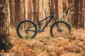 Good Times Guaranteed 7 Trail Bikes Under 3 000 In Review Enduro Mountainbike Magazine