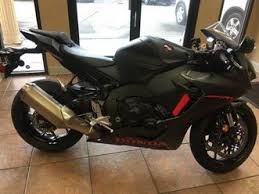 The honda cbr1000rr fireblade goes to the next stage of total control. Honda 2017 Honda Cbr1000rr Gebrauchtmotorrad