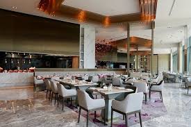 You'll be glad to hear that the four seasons kl is offering to deliver the mother's day celebration to the comfort of your home. Four Seasons Kl Brunch Sunday Buffet Kuala Lumpur The Yum List