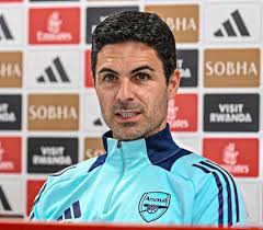 Watching the Arsenal critics go