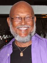 thebahamasweekly.com