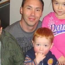 Karen Valente's Instagram, Twitter & Facebook