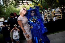 Find the perfect kyrsten sinema stock photos and editorial news pictures from getty images. Politico Republicans Have Tarred Rep Kyrsten Sinema As Facebook