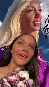 Juliette Perkins's Instagram, Twitter & Facebook