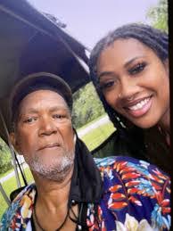 Eddie Grooms's Instagram, Twitter & Facebook