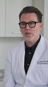 Possible d’effectuer des corrections du nez sans chirurgie? 👃, Dans sa  nouvelle capsule, Dr LeBlanc vous explique comment les produits injectables  peuvent corriger certaines imperfections., À voir dès ...