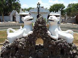 Erek erek tugu gapura ~ erek erek jam tangan di buku mimpi jam 2d 3d 4d dan kode alam » cendol dawet. Keraton Kasepuhan Wikipedia Bahasa Indonesia Ensiklopedia Bebas