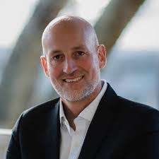 Leon Clement's Instagram, Twitter & Facebook