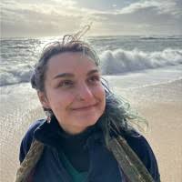 Elizabeth Chesnut Email & Phone Number