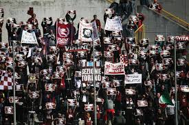 Benvenuti sul profilo ufficiale dell'u.s. Salernitana Ultras Fotos Kostenlose Und Royalty Free Stock Fotos Von Dreamstime