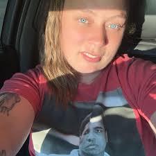 Looking for a female bluenose for a companion for our boy