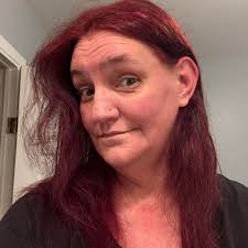 Anyone else see what I see? 😂😂😂