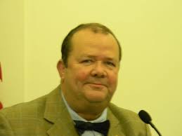 Tuttle takes Maine Senate seat