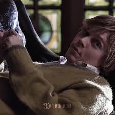Evan Peters American Horror Story Season 4