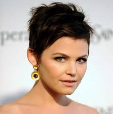 Short straight hairstyles look amazing and trendy on. Top 7 Tips For Wedding Hairstyles Round Faces My Bride Hairs