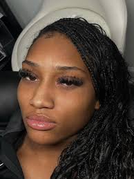 I need helppp. Im finally getting the hang of lashing but I feel like my  sets are coming out weird. Idk what it is exactly .. the fans look thin or  sparse.