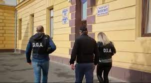 Fostul lider psd rămâne după gratii. Curtea De Apel Alba Doi Dintre PoliÈ›iÈ™tii Rutieri Sibieni ArestaÈ›i Pentru MitÄƒ Sub Control Judiciar CeilalÈ›i