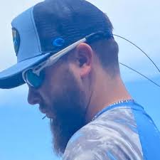 More pics of the all new 32'X3! We are now taking deposits for a limited  amount of production slots. If you have ever dreamed of owning a boat that  is extremely stable