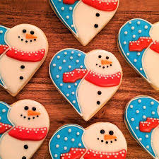 Snowman Heart Sugar Cookies But First Cookies Howtomakeroyalicing Snowman Heart Sugar Cook In 2020 Heart Sugar Cookie Sugar Cookie Designs Sugar Cookie Royal Icing