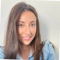 Estefanía Lora Alcedo