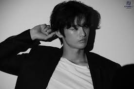 26 kasım'da, seo in guk'un şirketi jellyfish entertainment, seo in guk, yönetmenliğini kang yoo. Park Bo Young Seo In Guk Et Lee Soo Hyuk Au Casting D Un Drama Fantastique