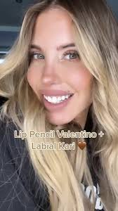 Kari Velvet Clo by Cote Lopez