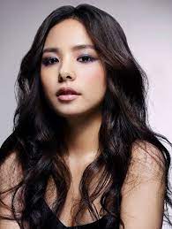 Best Facial Features K Pop Female Stars Asain Hairstyle Asian Hair Wavy Asian Hair