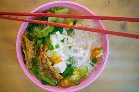 Dosa (also known as dosai or thosai) is a healthier indian dish compared to prata or mee goreng, as it's lower in fat. 6 Tips For Ordering The Healthiest Bowl Of Yong Tau Foo Global Cozycot