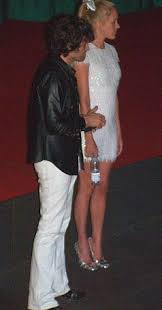 Toronto: Nigel gives THE BROWN BUNNY a positive review! + The Fat Baldwin's  review!