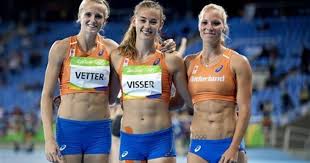 (2004) olympisch oranje de vrieseborch isbn 90 6076 522 2 Olympiers Gehuldigd Bij Atletiekvereniging Sprint In Breda Nieuws Bndestem Nl