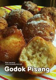 Resep kue tradisional yang termasuk jajanan pasar ini mudah ditemukan di pasar pasar tradisional maupun pedagang asongan keliling. Resep Godok Pisang Resep Masakan