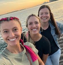 Lexi Fuller's Instagram, Twitter & Facebook