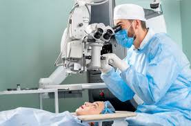 Cataract Surgery Video: What to Expect During & After Cataract Surgery