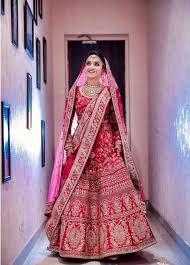 Saree dress actresses indian designer wear fashion indian girls outfits hottest photos fit women women. Pinterest Cutipieanu Bridelehenga Bride Bridal Lehenga Red Indian Bridal Dress Indian Bridal Outfits