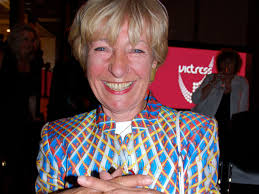 Heidi Hetzer & Anne-Sophie Briest werden ausgezeichnet bei der Victress ...