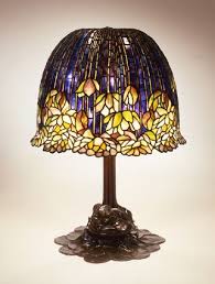 Louis Comfort Tiffany 1848 1933 Tiffany Lamp Lampe En Verre Tiffany Glass