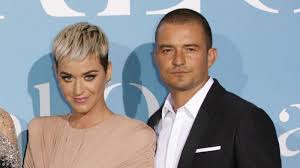 Well, speculation over orlando bloom and katy perry getting back together heated up at the start of the year when the two were pictured spending new year's together in japan, and then again in january were spotted holidaying together in the maldives. Katy Perry Und Orlando Bloom Kamen Sich Beim Burgeressen Naher