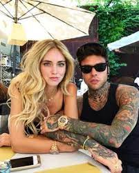 Chiara ferragni e fedez non sono solo la coppia più seo e social del momento, ma grazie a instagram stories anche una valida alternativa alle soap opera, vi spieghiamo perché. 130 Chiara Ferragni Fedez Ideas Chiara Ferragni Chiara Ferragni Style Chiara