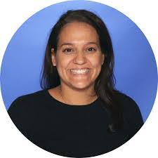 Laura Eckel's Instagram, Twitter & Facebook