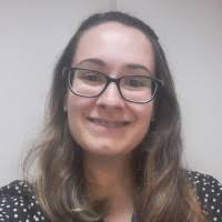 Caroline Barata Guimarães Alves