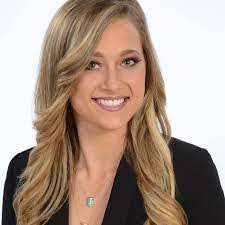 Robin Thaxton's Instagram, Twitter & Facebook