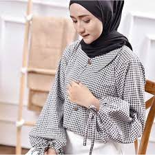 Dapatkan blouse wanita branded terbaru dengan harga murah, menangkan diskon besar disetiap pembelian blouse wanita hanya di matahari.com sekarang! Jual Bju Wanita Terbaru Baju Murah Atasan Blouse Wanita Fashion Muslim Zashi Terbaru Juni 2021 Blibli