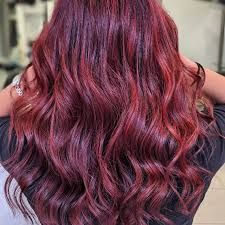 Spicy burgundy balayage hair to enhance the brightness of your burgundy tresses, you can ask your hairdresser to incorporate some spicy red highlights into your ends for a rather subtle look with a difference of tones. 12 Burgundy Hair Ideas Formulas Wella Professionals